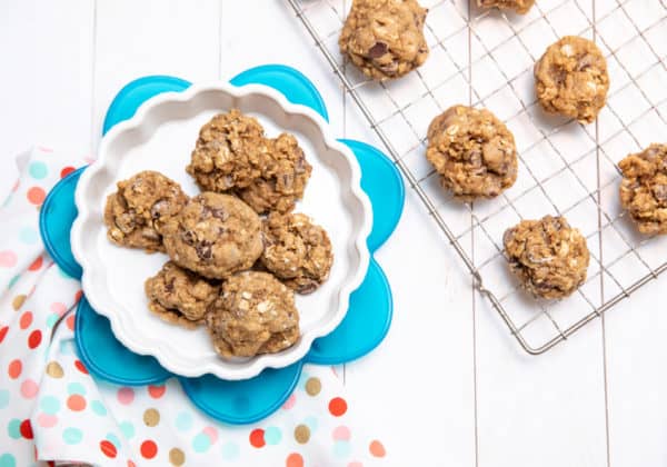 Best Ever Oatmeal Chocolate Chip Cookies