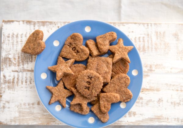 Homemade Iron-Rich Teething Biscuits for Baby-Led Weaning