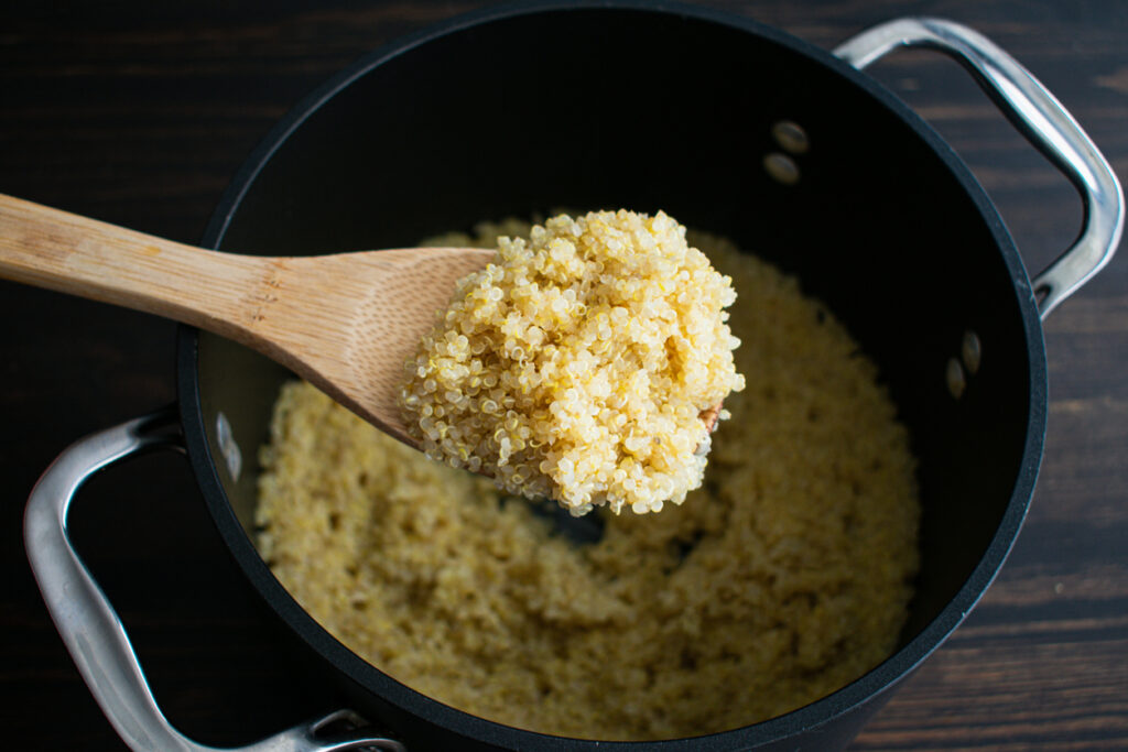plain boiled and cooked quinoa in a large pot