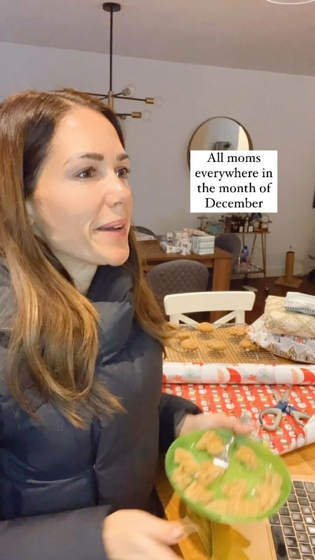 The invisible load of moms is REAL, and let me be clear—it triples around the holidays 🤯

Tag your favourite mom friend with a ❤️ today. Let’s all multitask our way through the next few of weeks together 🤪🤯🎄

Ps. Yes this is one of my child’s leftover toaster waffles that I’m eating for breakfast 🧇🤷🏻‍♀️