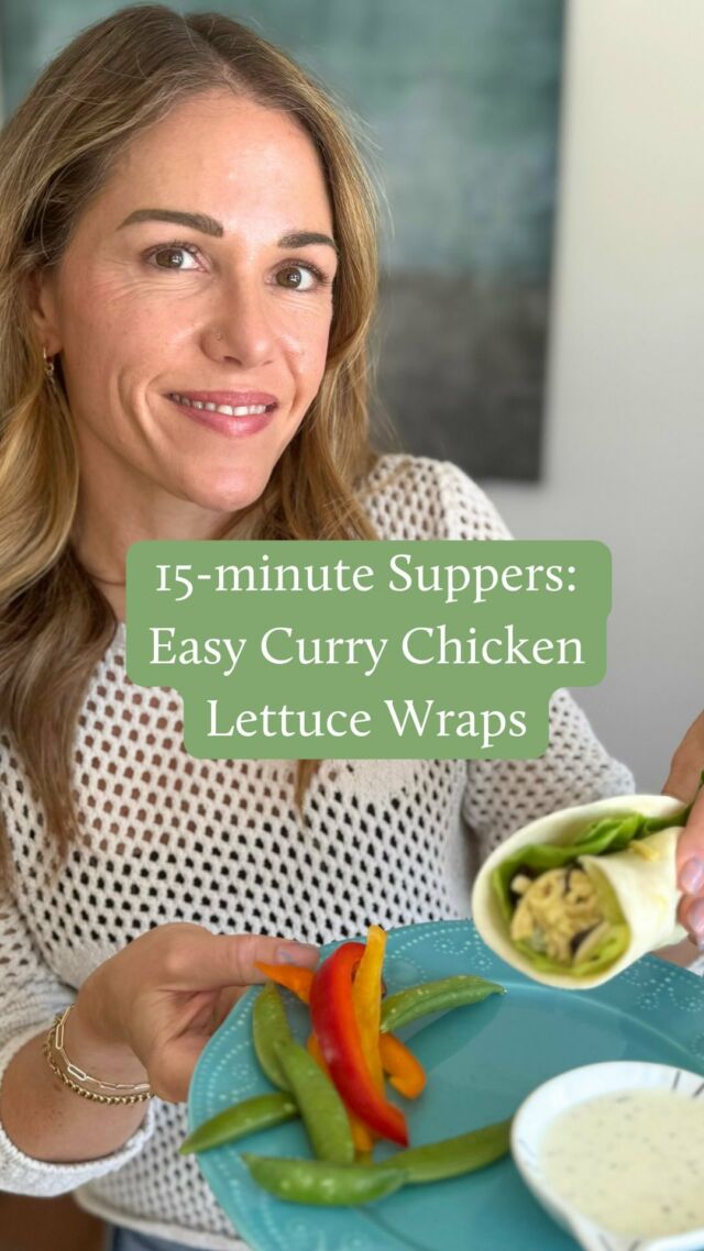 It’s Day 3 of my 15-minute Supper Series! It’s time to say goodbye to weeknight dinner stress. 👋😅

Comment “TIPS” to receive my weekly newsletter, where I share my newest recipes, hot-button nutrition topics, and top tips for feeding your family. You’ll also receive my Feeding Fussy Eaters E-book for free too, straight to your inbox! 

Imagine the perfect combination of sweet, salty, savory and tangy… that’s how I describe these Curry Chicken Lettuce Wraps🌯! 

It has become one of our favourite go-to recipes, especially on busy weekdays when I’m juggling a million things and need a quick lunch or dinner option (ahem… isn’t that everyday?!). It’s a simple recipe that everyone seems to love (even your picky eater), and that you can make a big batch of and enjoy throughout the week. It’s versatile too – You can put it into school lunches (hold the almonds), eat it with crackers, in a tortilla wrap, or with butter lettuce! Plus, with warmer weather 😎 on the way, it’s the perfect recipe for picnics, road trips and potlucks. 

🌯Family-Style Curry Chicken Lettuce Wraps🌯

What you need:
✅ 2 cooked, shredded or cubed cooked chicken breasts
✅ 250 mL (1 cup) celery, diced
✅ 125 mL (½ cup) dried fruit (e.g. figs, dates etc.)
✅ 125 mL (½ cup) slivered almonds
✅ 15 mL (1 tbsp) lime juice
✅ 5 mL (1 tsp) mild curry powder
✅ 125-150 mL (½ cup) mayonnaise
✅ 1 tbsp Olive oil 
✅ 5 mL (1 tsp) garlic powder
✅ Handful of microgreens or arugula (optional)
✅ Large leaves of butter lettuce and flour tortilla wraps 

Steps:
1️⃣ In a medium bowl, using a spatula, combine all ingredients (except arugula) and mix well.
2️⃣ Place greens onto a scoop of about 75-125 mL (⅓ - ½ cup) of the chicken salad mix onto each lettuce leaf, spread evenly and roll up.

Psst…comment “TIPS” to receive a link to my newsletter where I share my newest recipes, hot-button nutrition topics, and top tips for feeding your family.

#15MinuteSuppers #EasyDinners #FamilyFavorites #WhatsForDinner #EasyMealIdeas #DietitianApproved
